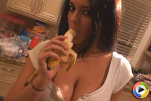Brooke tit fucks a banana from Southern Brooke